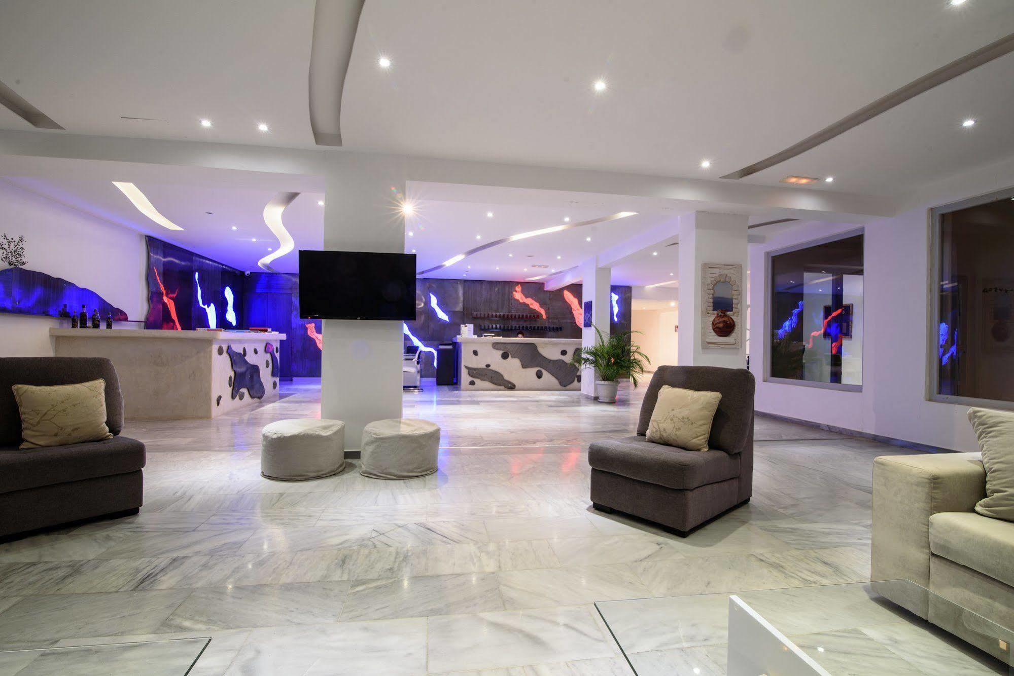 Rk Beach Hotel Kamari  Exterior photo